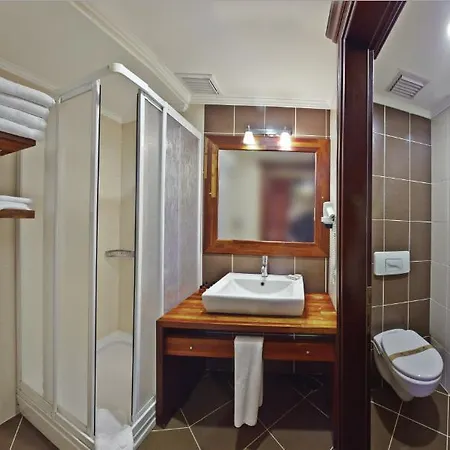 Hotel Yucelen 4*