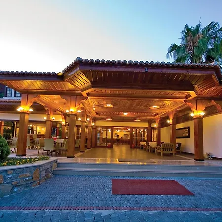 Yucelen Hotel 4*